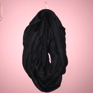 Black infinity scarf. Never worn!!